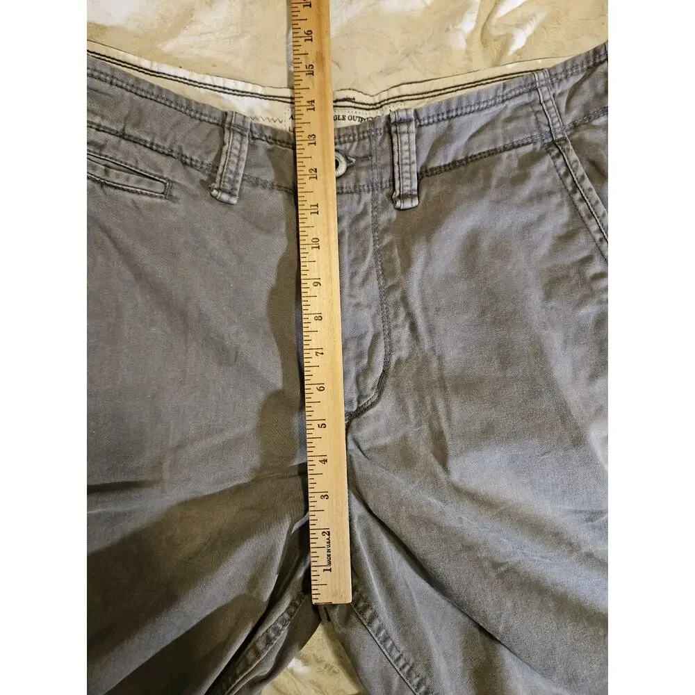 American Eagle Shorts, Longer Length, Mens Sz 36 Gray Khaki Chino Flat Front
